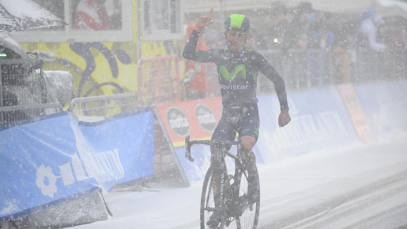 Nairo Quintana al traguardo