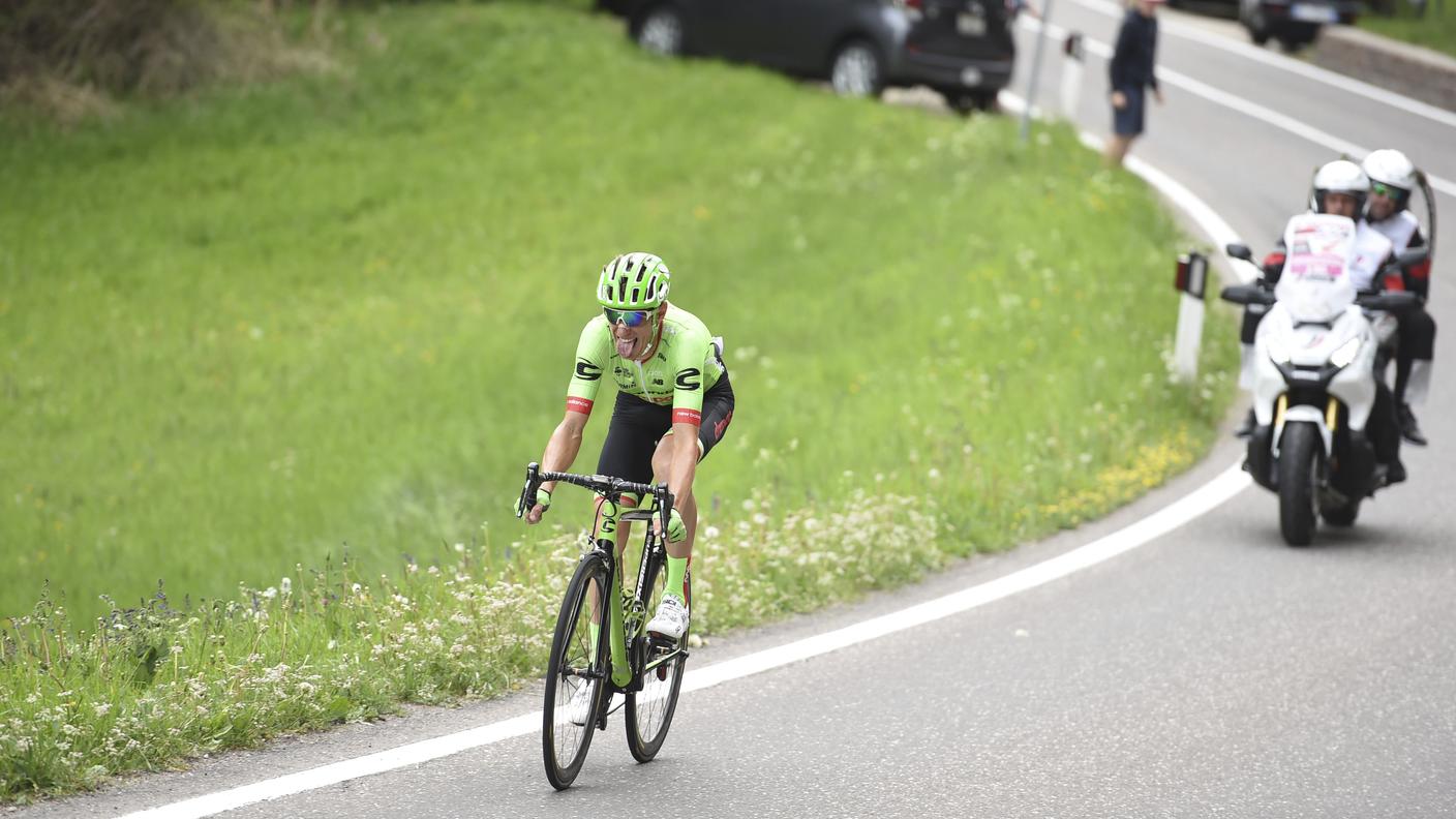 Il vincitore della 17a tappa Pierre Roilland