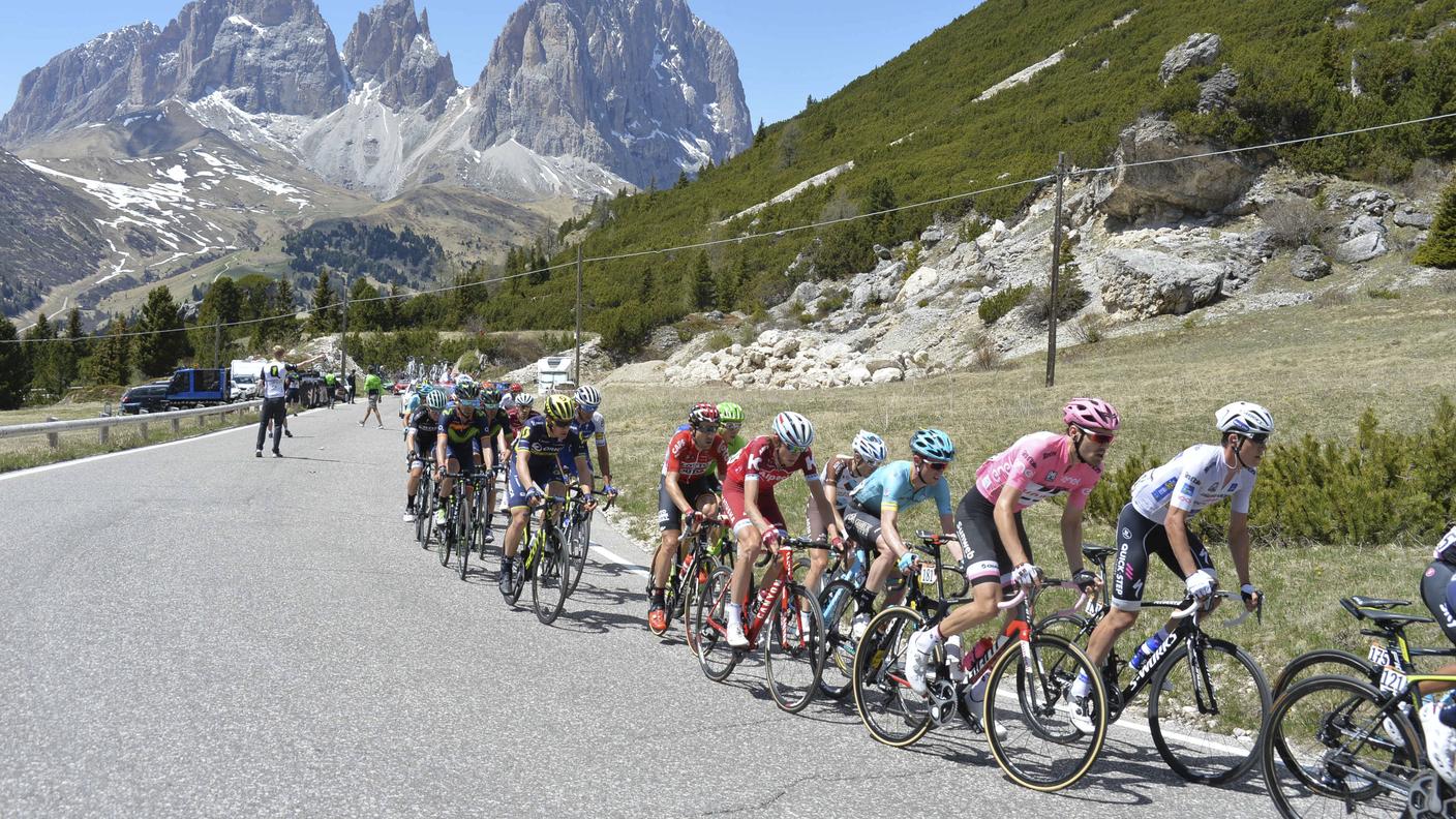 L'olandese ancora favorito per la maglia rosa