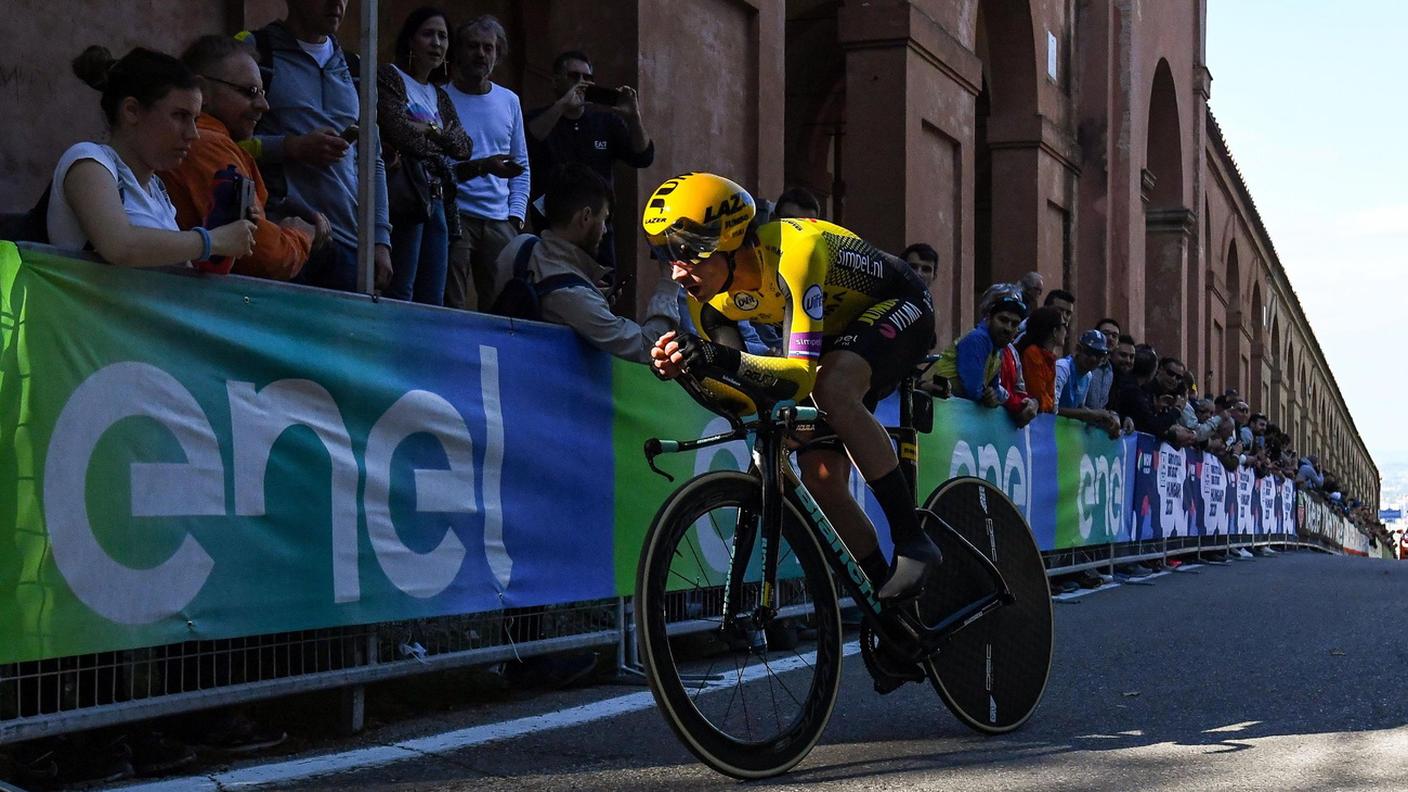 Una furia sulle strade di Bologna
