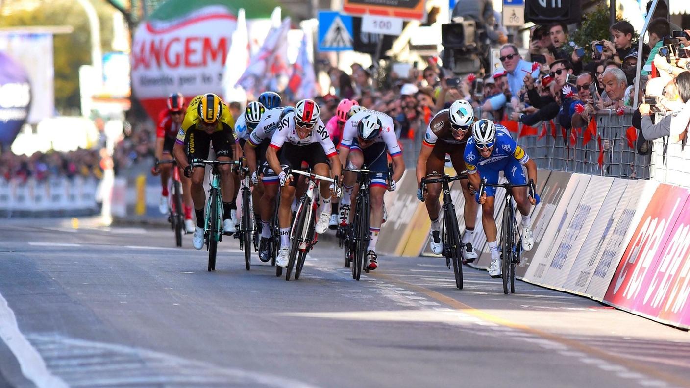 Lo sprint vincente dell'anno scorso di Alaphilippe