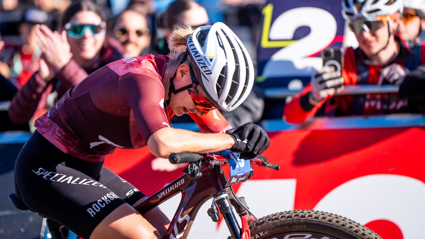 Obbligata a fermarsi