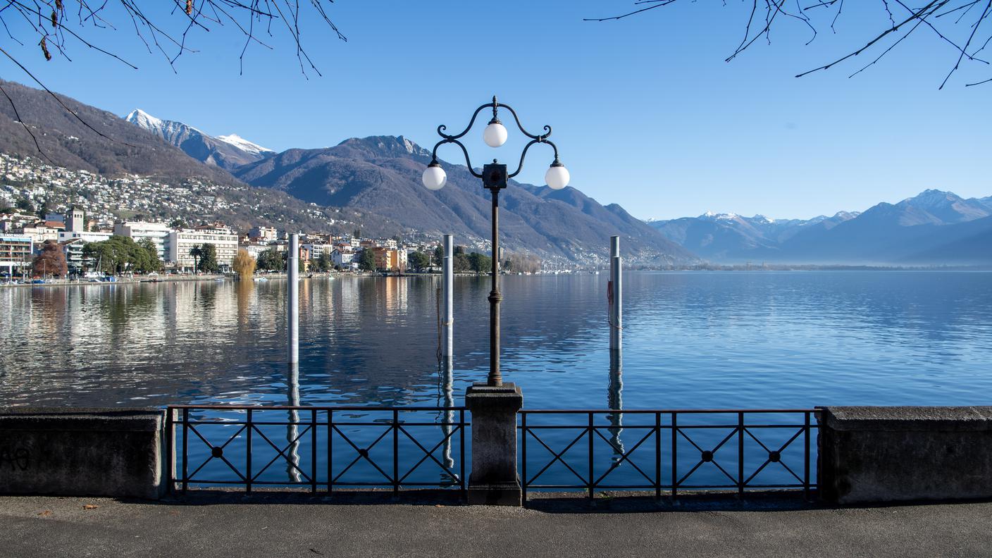 Uno scorcio del lungolago