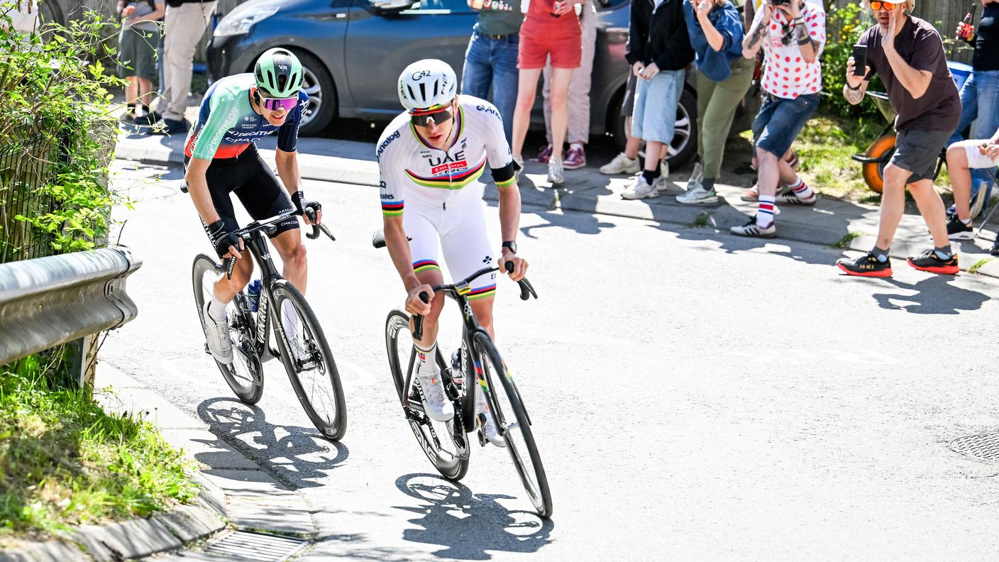 Ruota a ruota con gramde coraggio