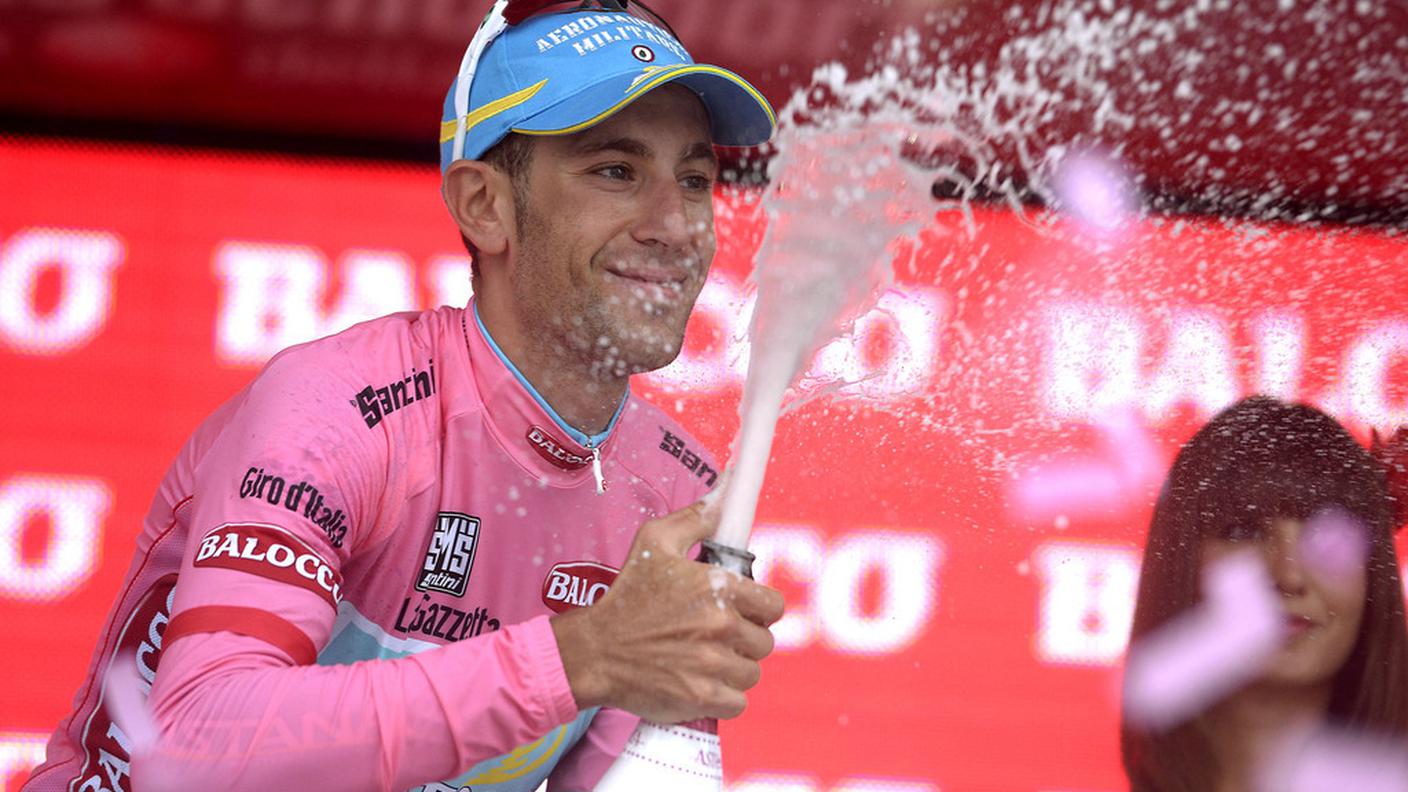 Ky_ciclismo_nibali_rosa.JPG