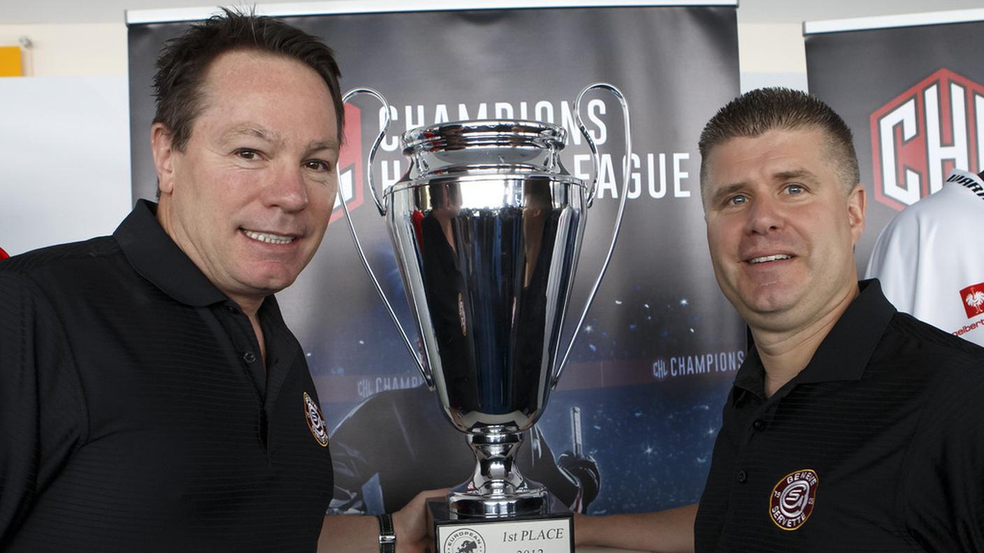 McSorley e Matte con il trofeo