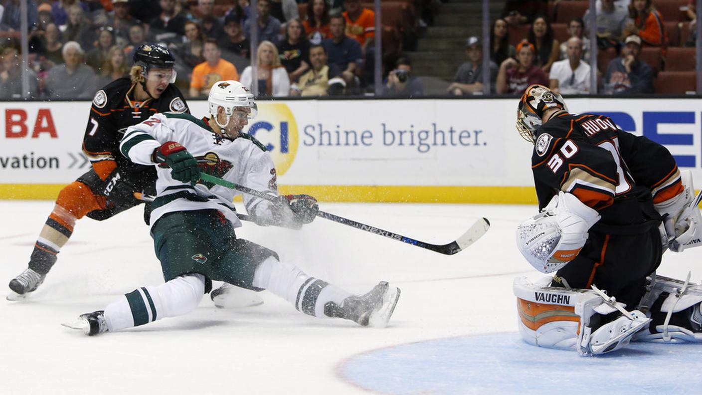 Il gol del provvisorio 1-1 tra Wild e Ducks