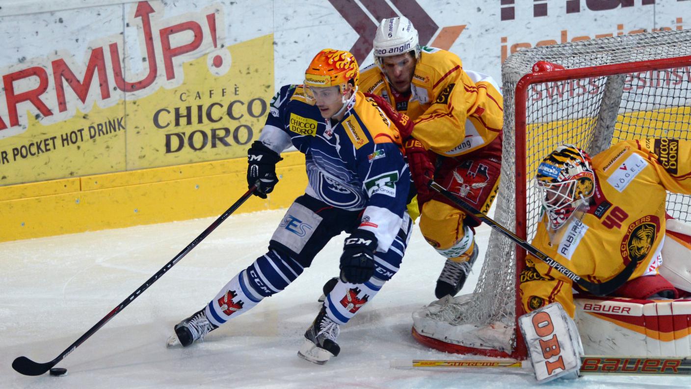 Emmerton in azione contro Ronchetti
