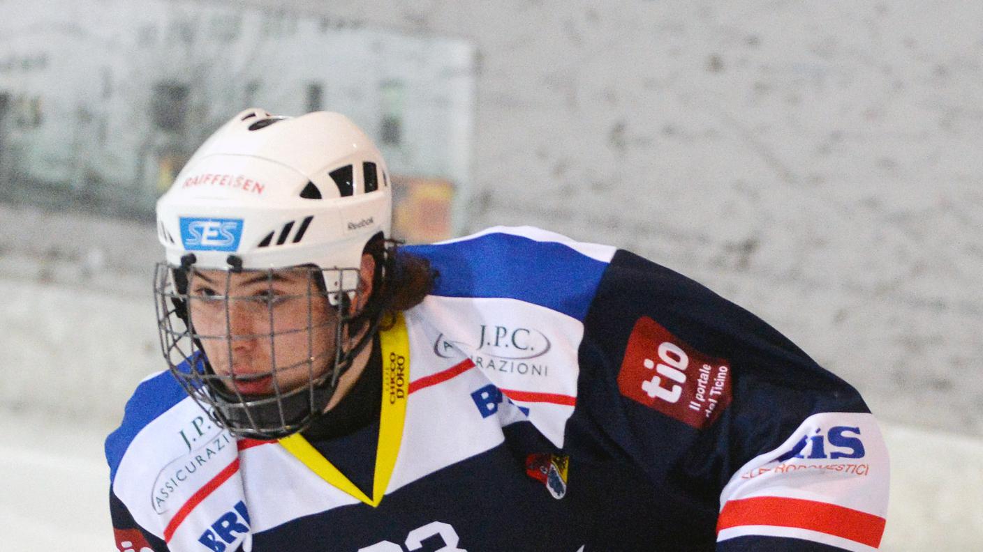Il 18enne con la maglia del Biasca
