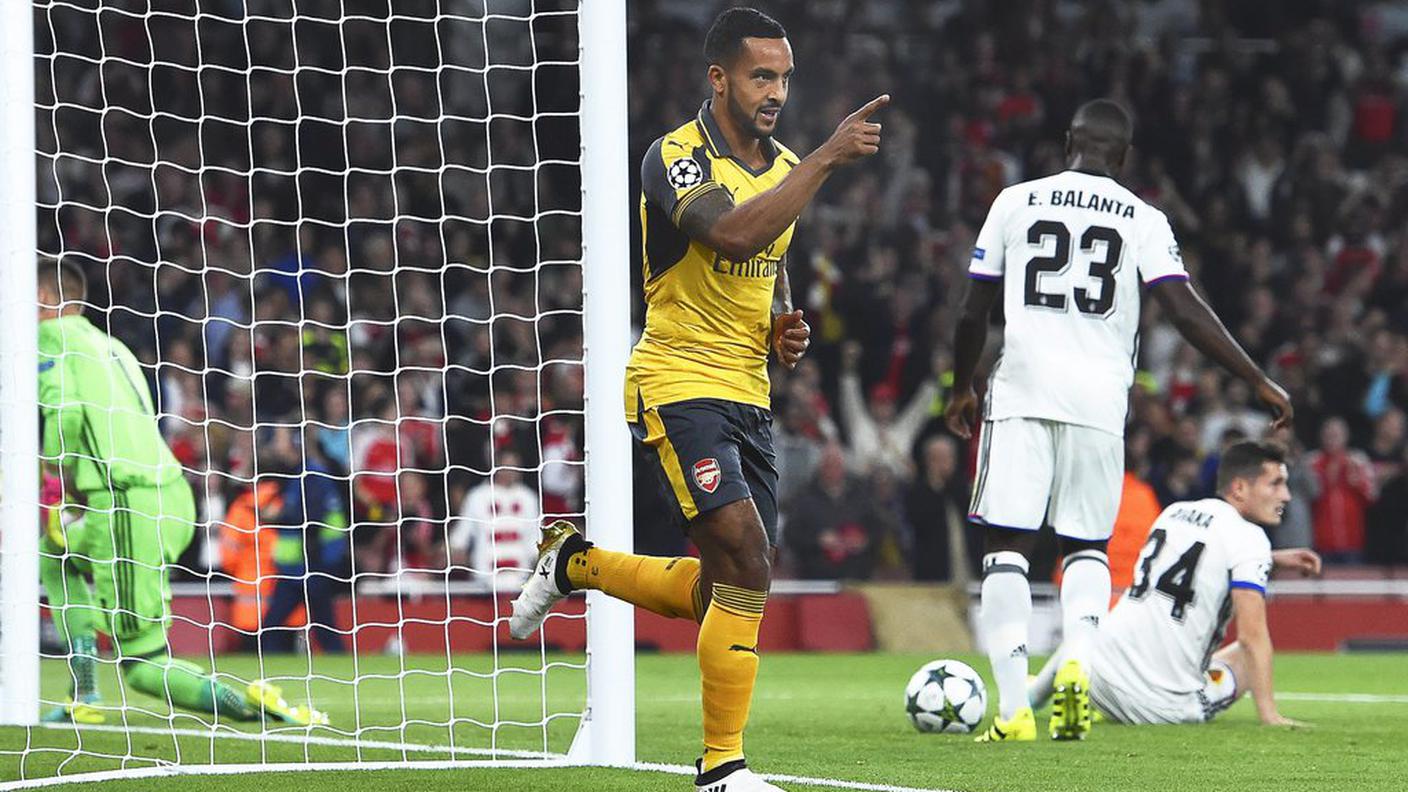 Una doppietta per Theo Walcott