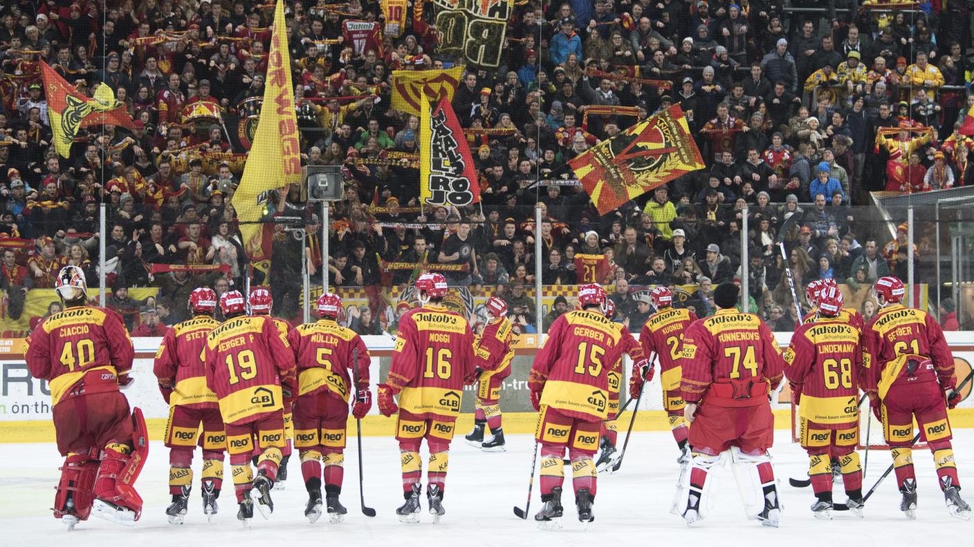 Festeggiano i giocatori di Ehlers