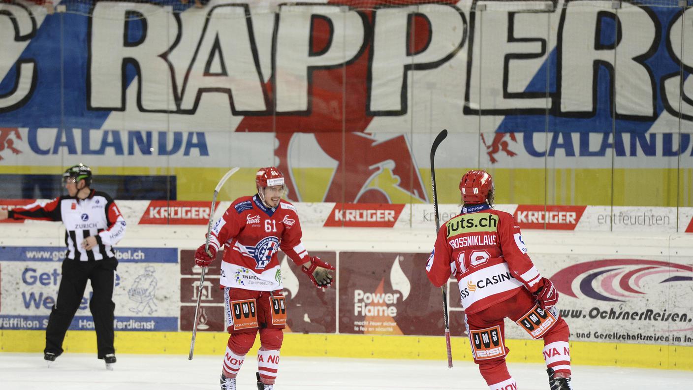 Tim Grossniklaus festeggia l'1-0