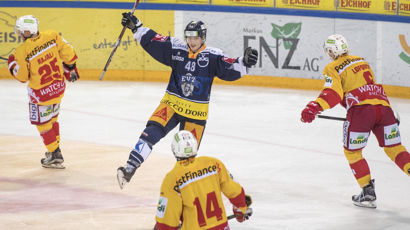 Klingberg festeggia la sua rete