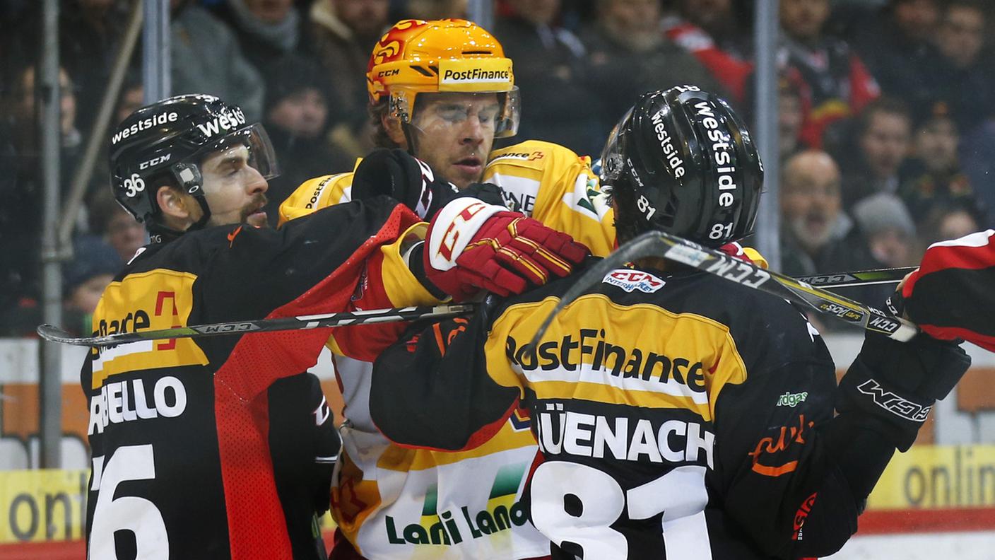 L'attaccante bernese alle prese con Pouliot
