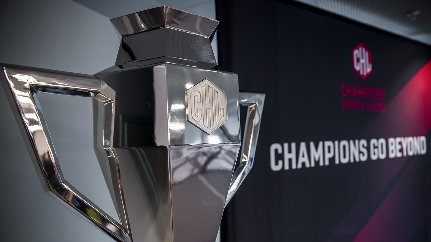 La coppa della competizione continentale