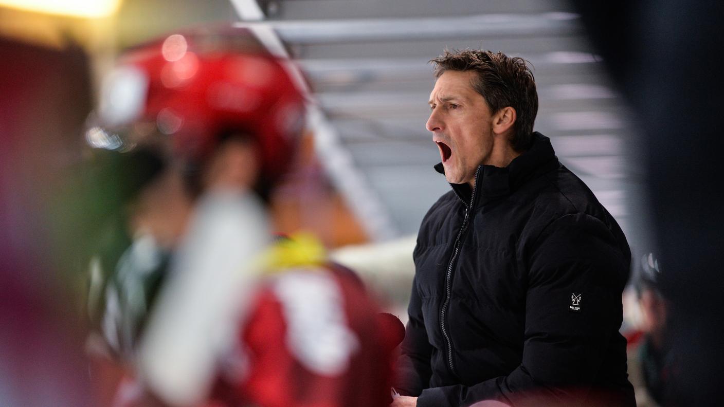 Coach Alex Reinhard