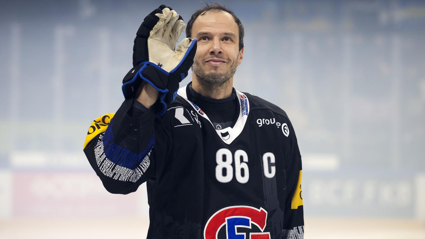 L'attaccante dice basta