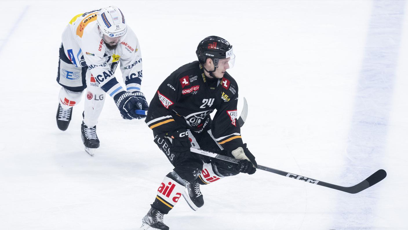 In azione con la maglia bianconera
