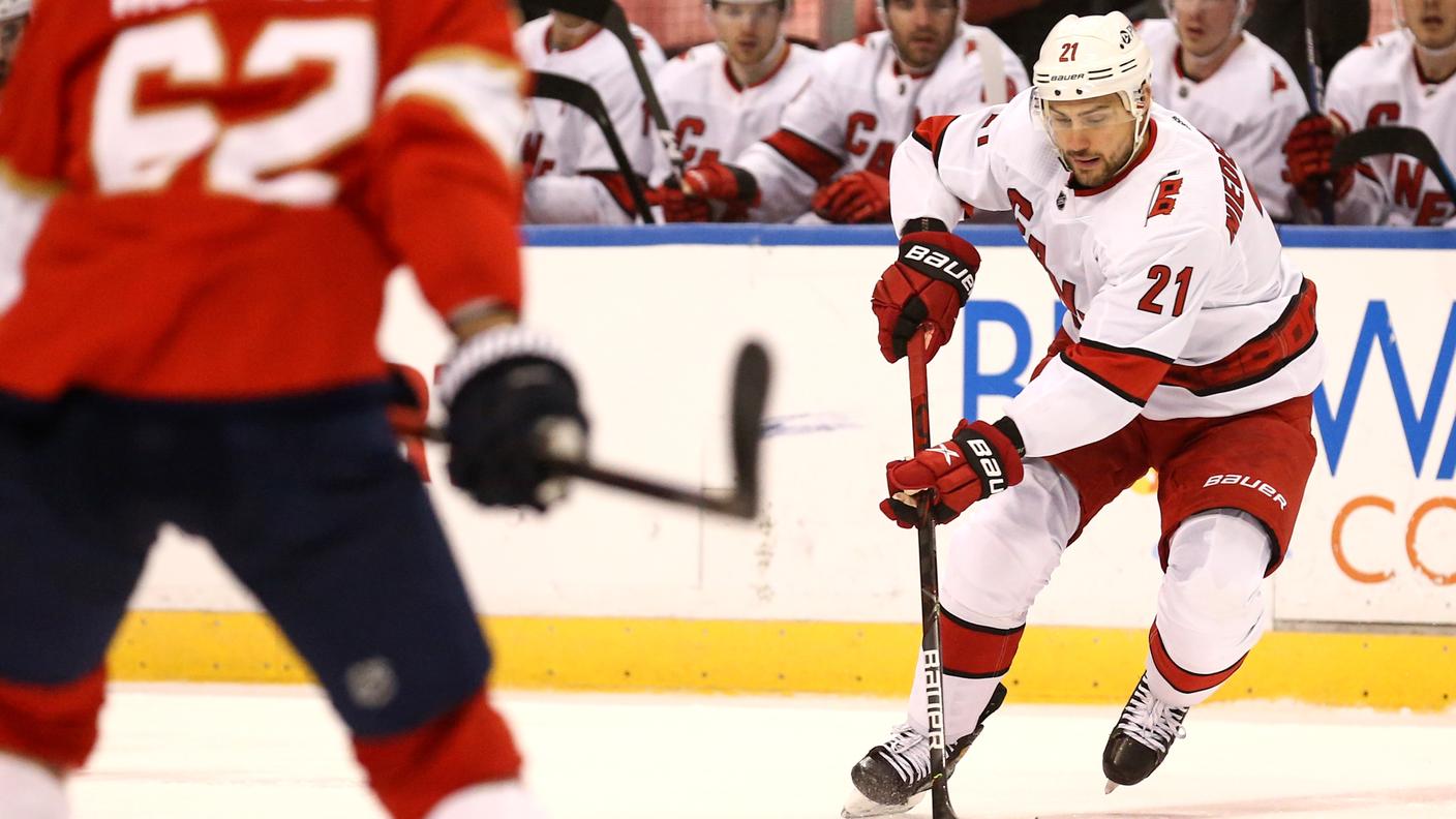 È stato anche nominato prima stella del match