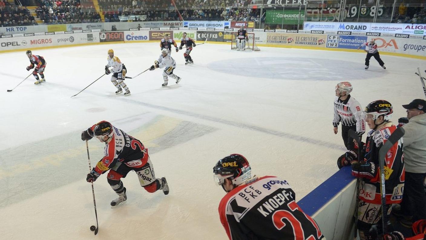 Ky_hockey_friborgo.JPG