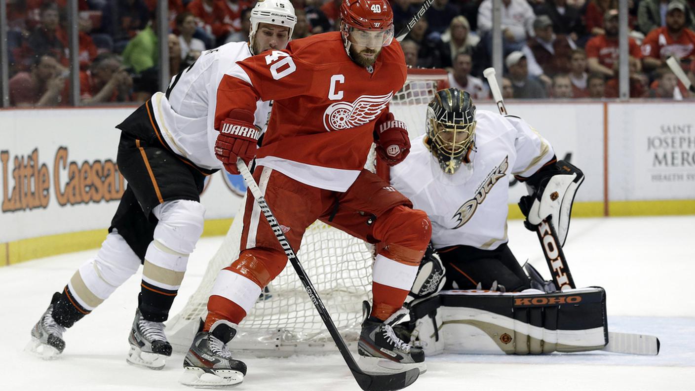 ky_nhl_detroit_anaheim_zetterberg.JPG