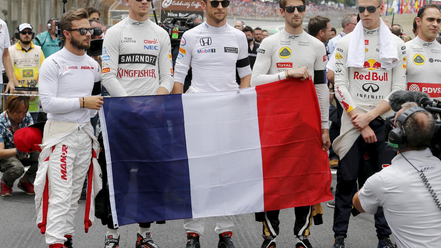 Abbraccio a Parigi