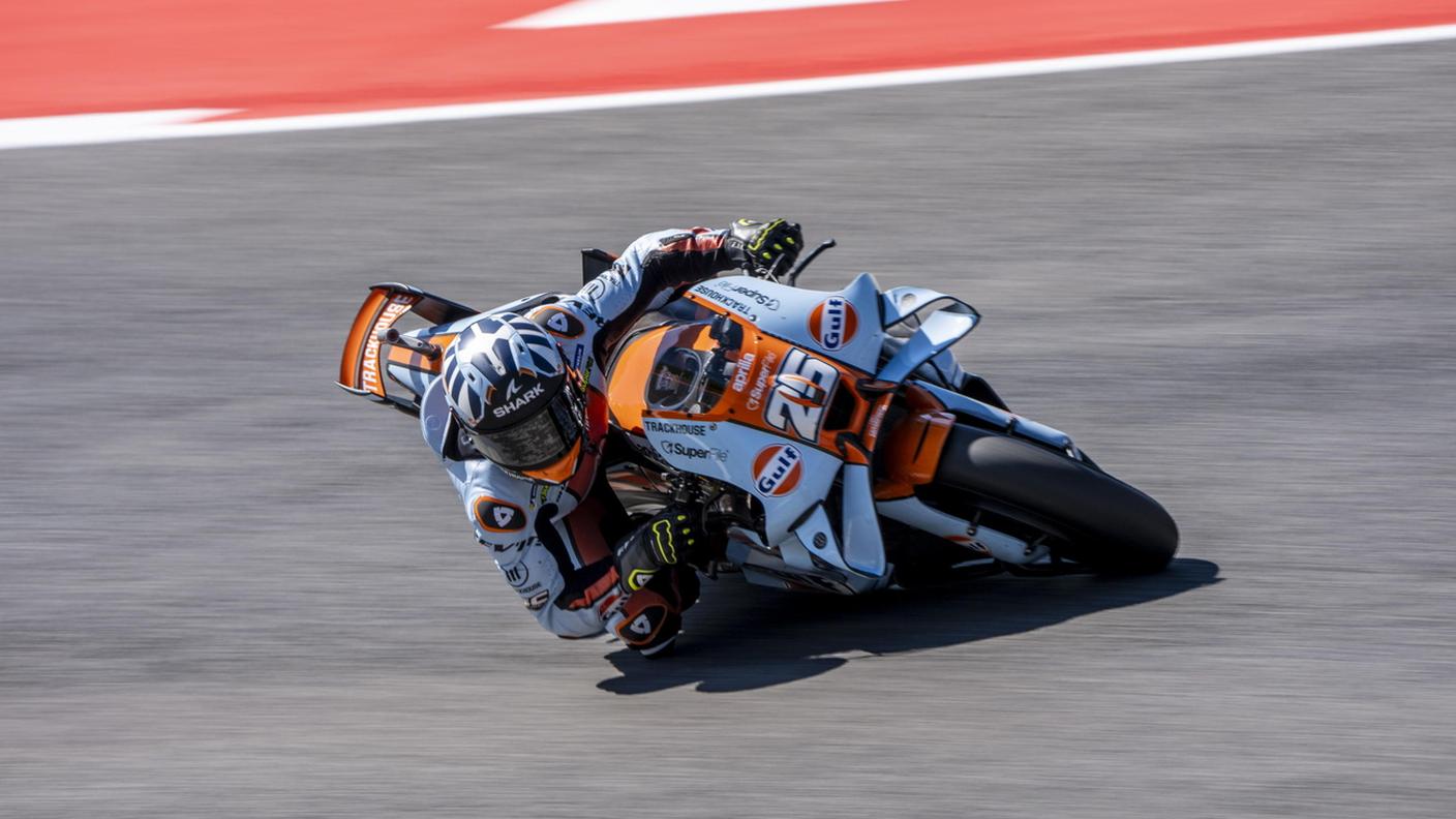 Dopo un GP domenicale, arriva anche un successo nella gara corta
