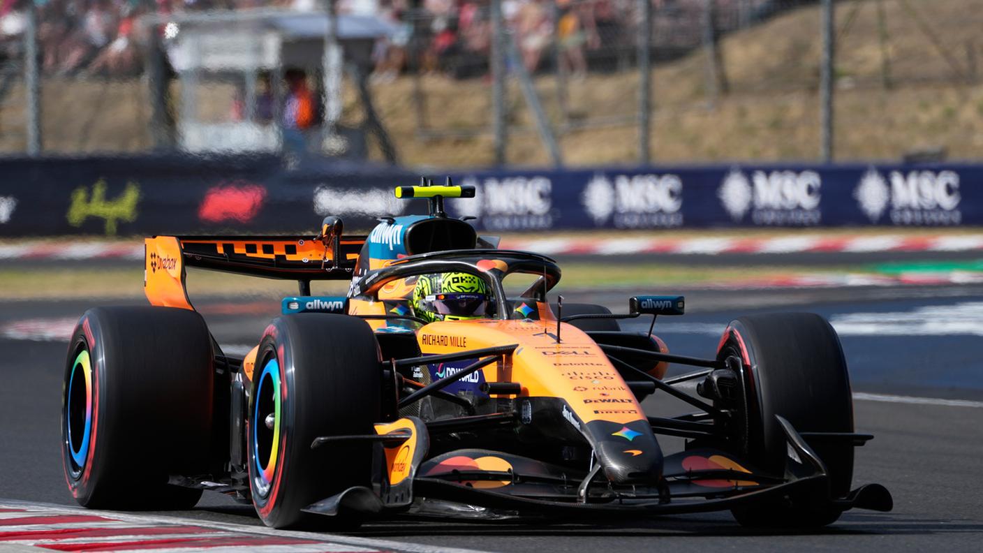 Per la prima volta non c'è una Mercedes davanti a tutti