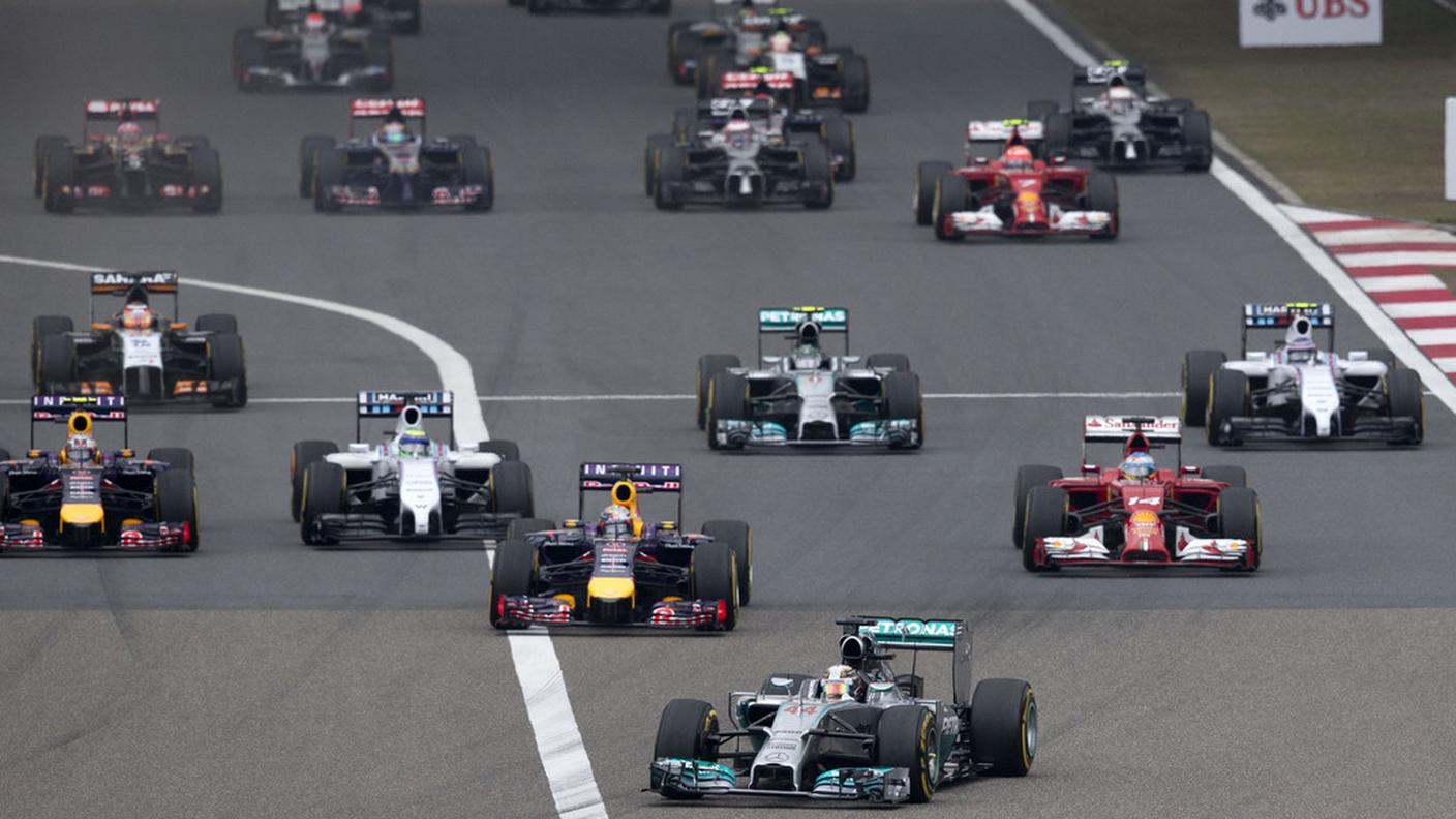 Gli altri hanno visto Lewis Hamilton solo in partenza