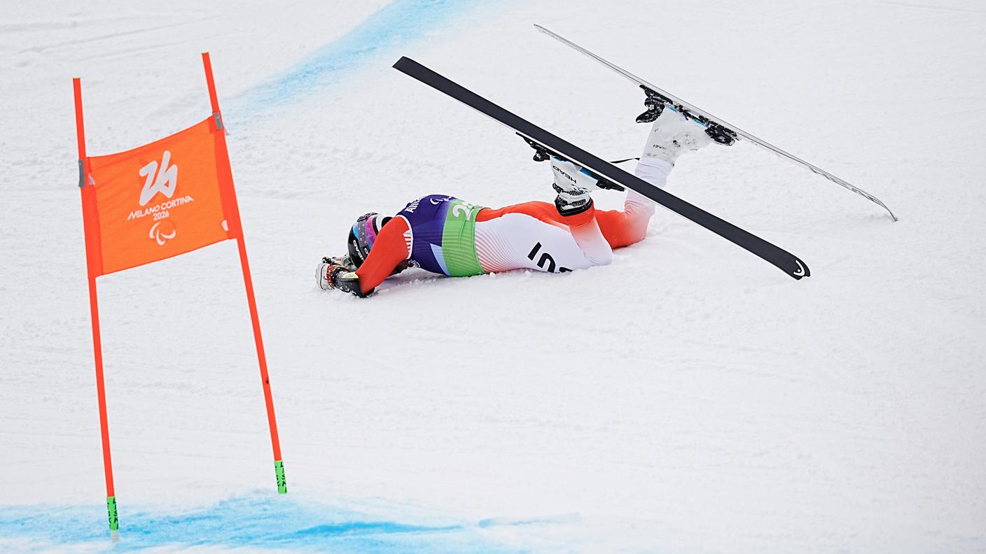 Il neocastellano è rimasto accasciato per qualche minuto