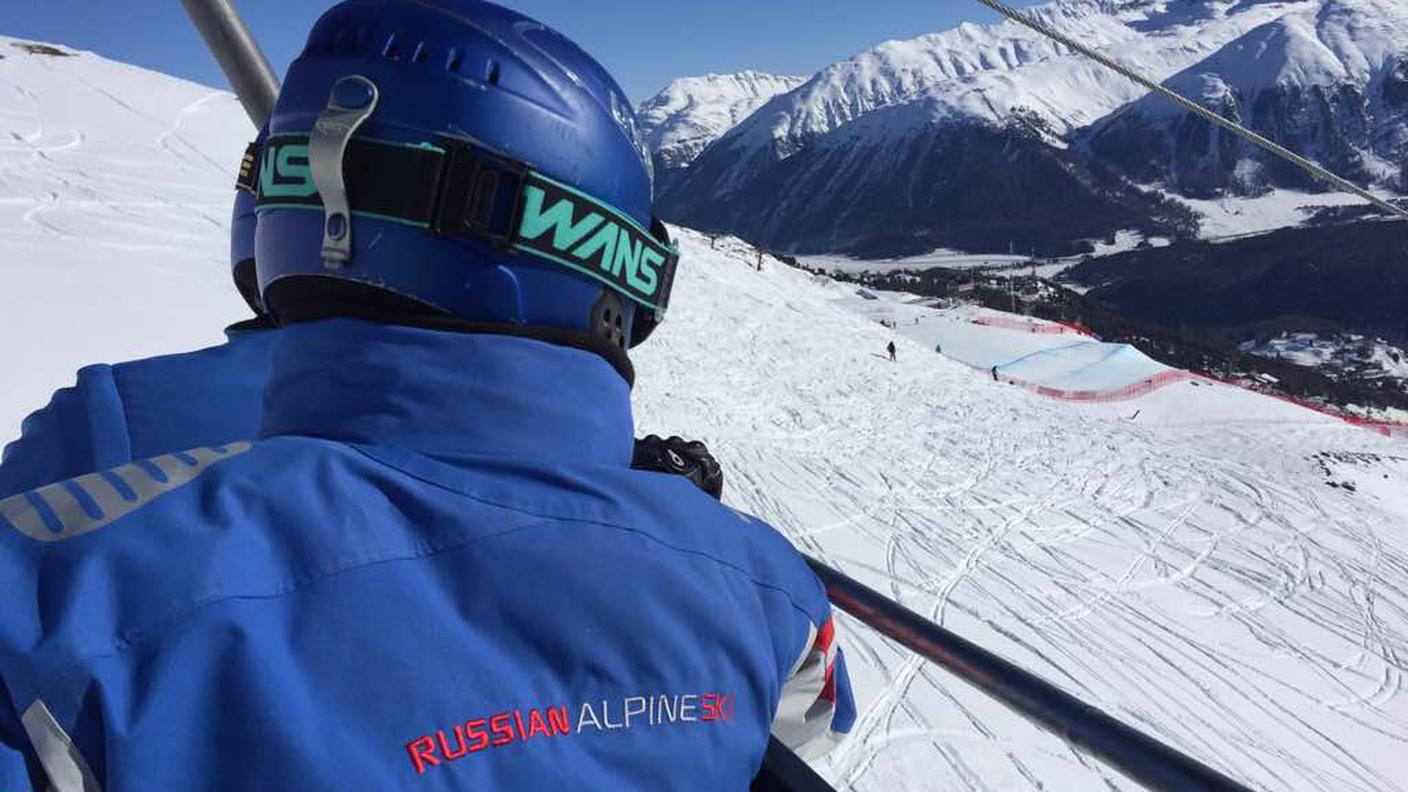 Tra studiare la pista e ammirare il panorama