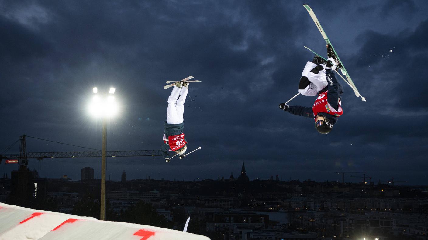 In volo sulla sinistra