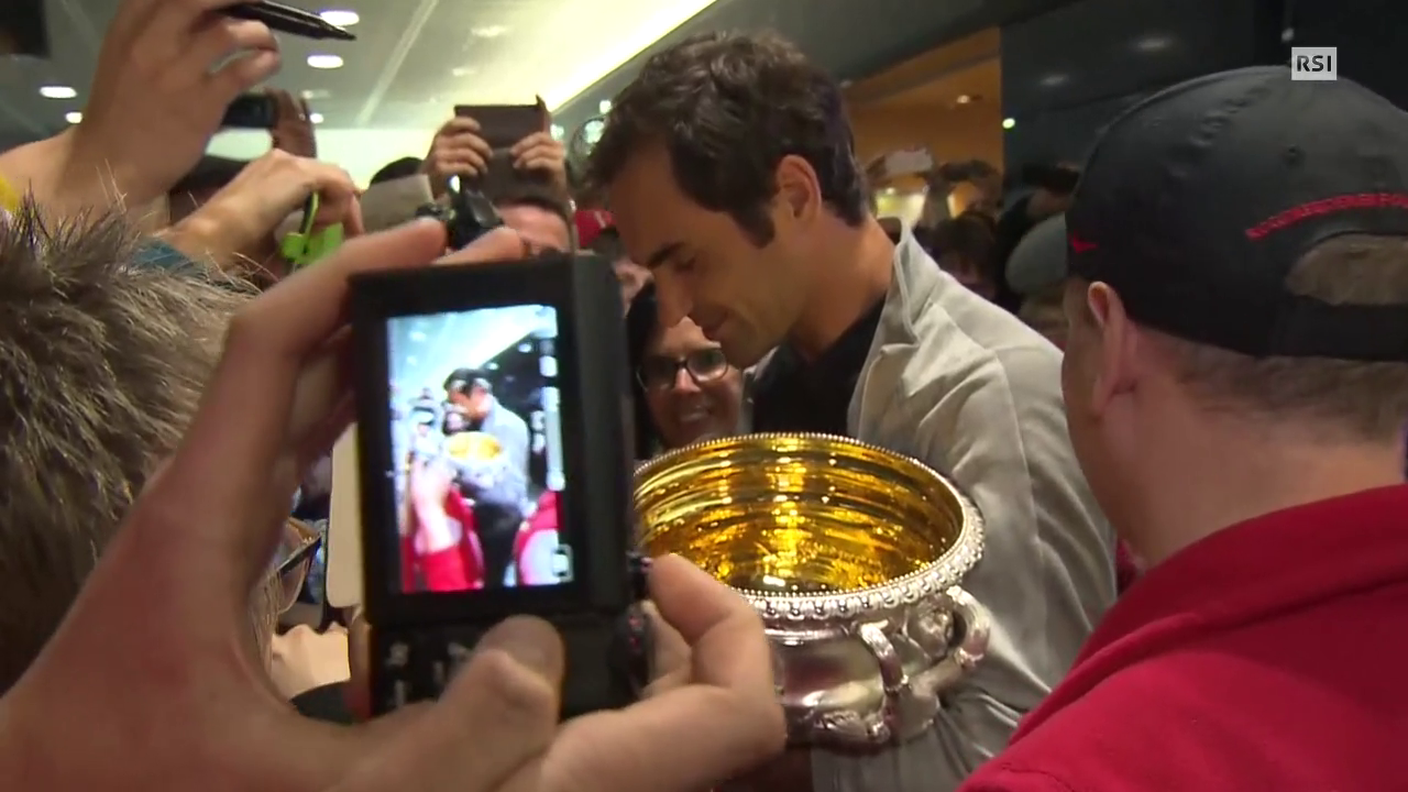 Roger Federer, l'arrivo a Kloten (30.01.2018)