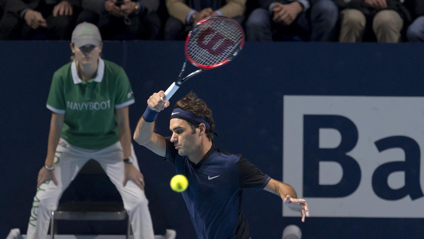 Federer in azione contro Sock