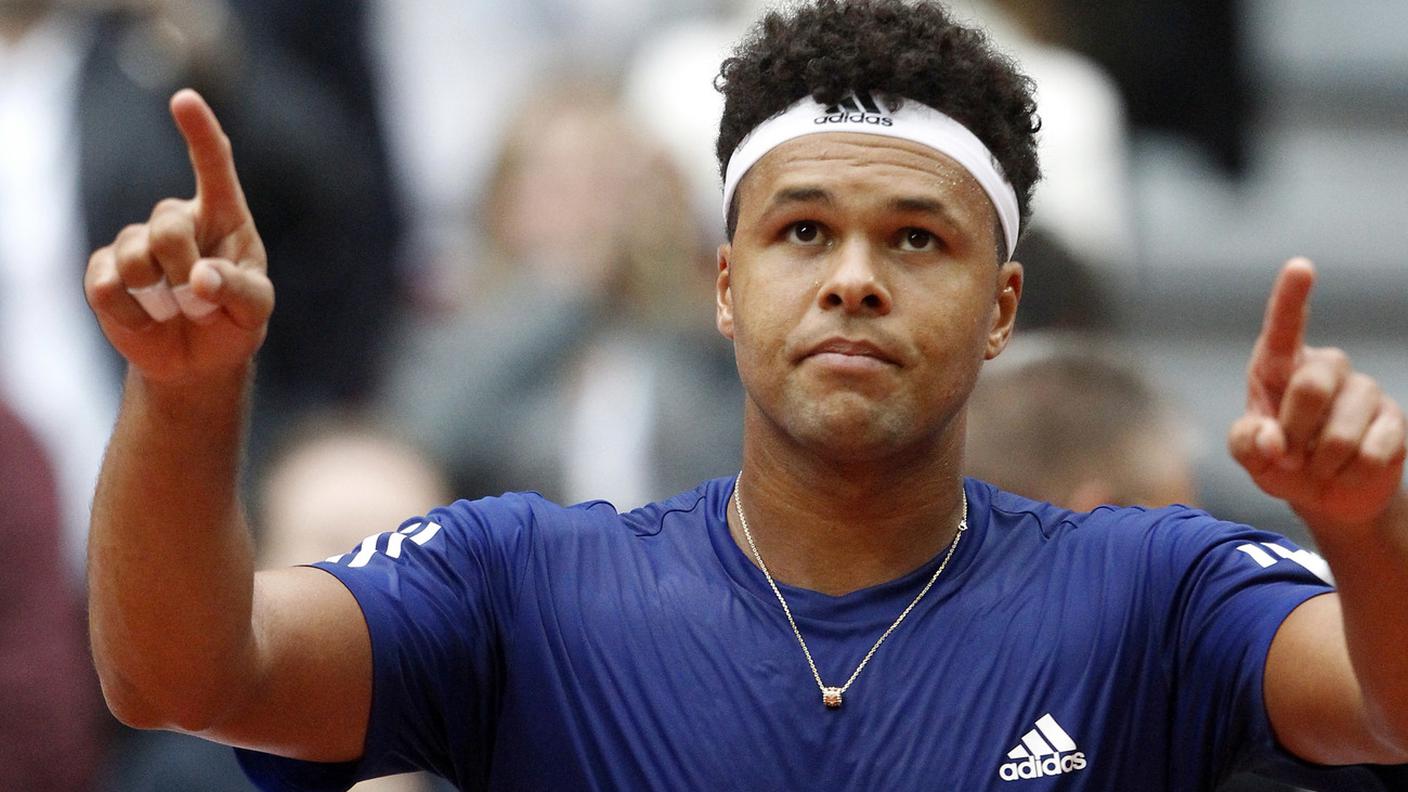 Tsonga porta la Francia in finale