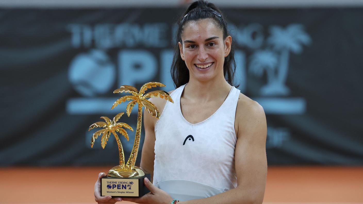 La 26enne con il trofeo di Ismaning