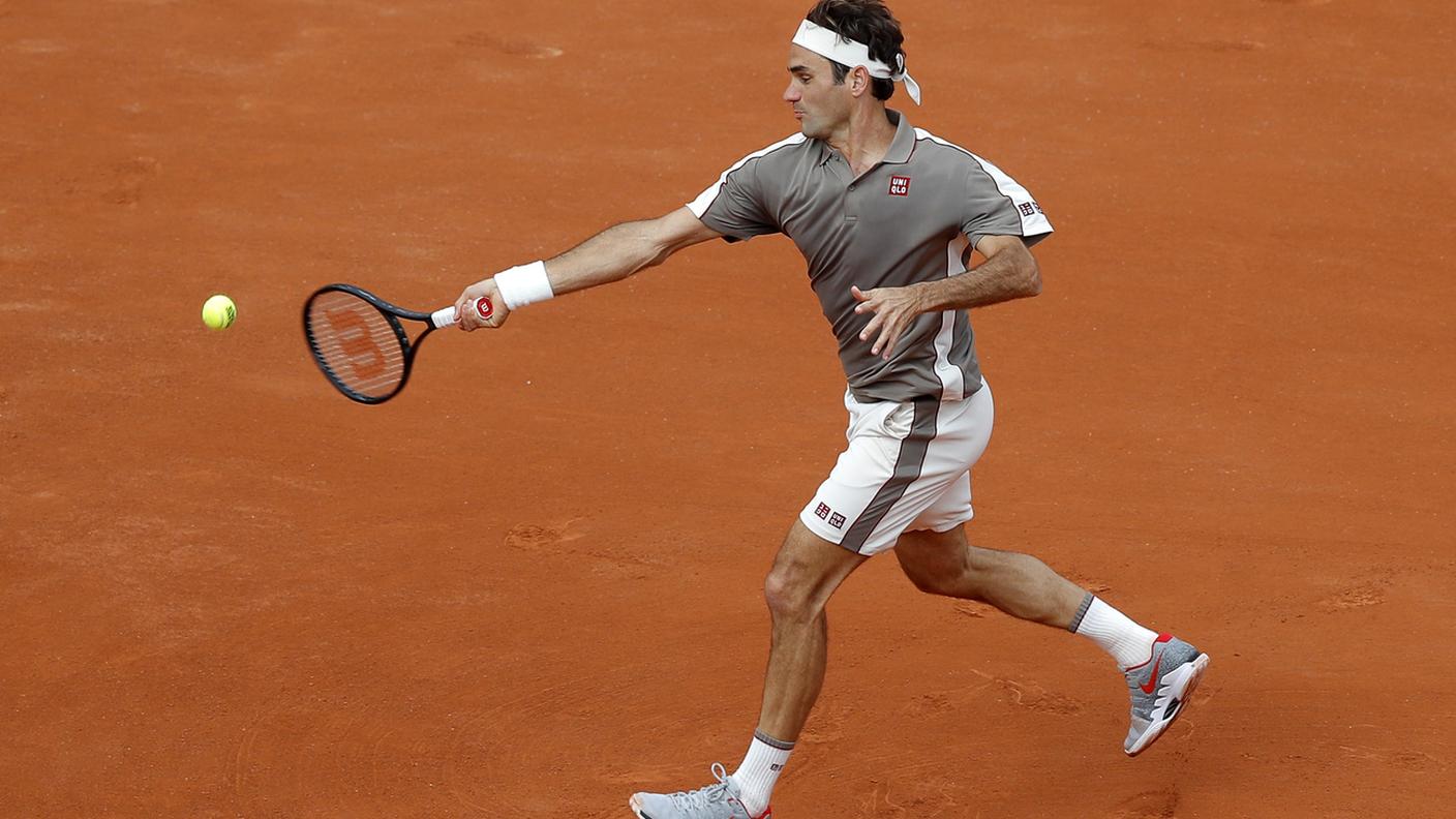 Poche difficoltà per il numero tre del ranking nel primo incontro dello Slam francese