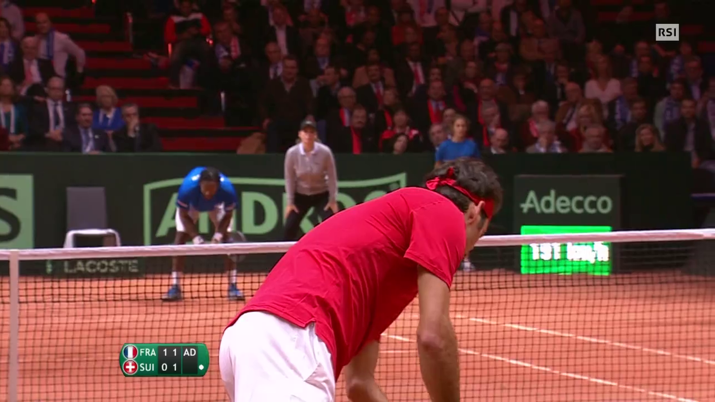 Coppa Davis, il break di Monfils nel secondo set contro Federer (21.11.2014)