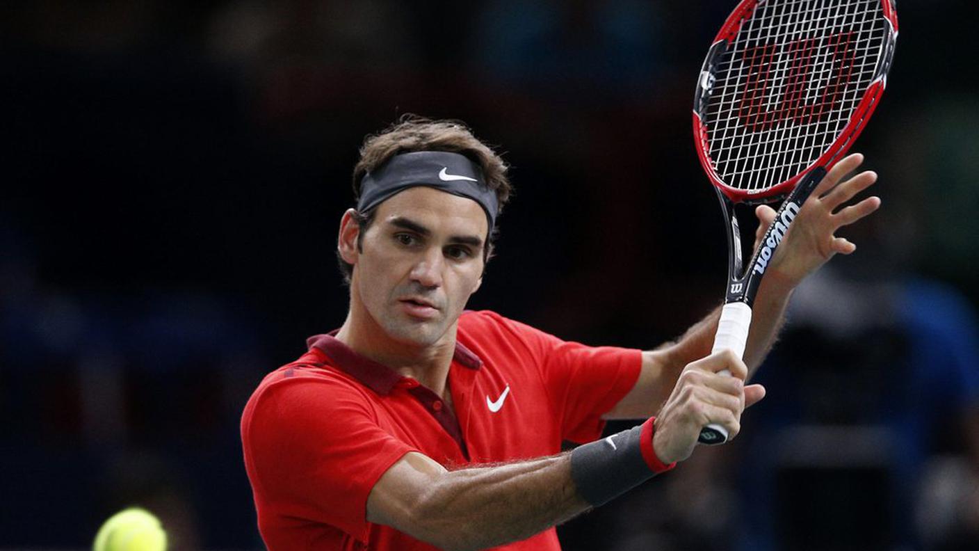 Federer avanti senza problemi