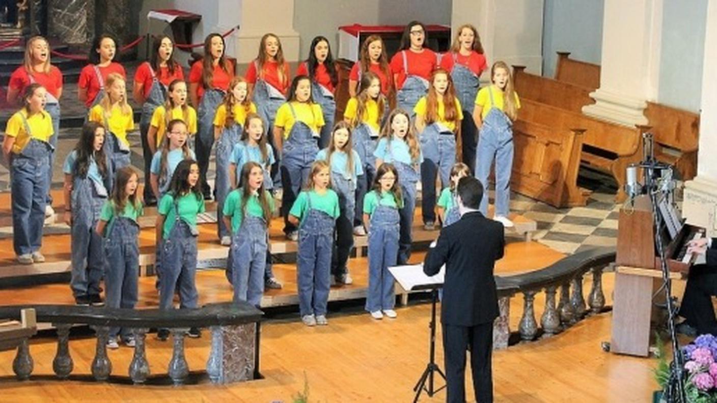 l_-premiato-il-coro-piccoli-cantori-di-pura-7yra.jpg