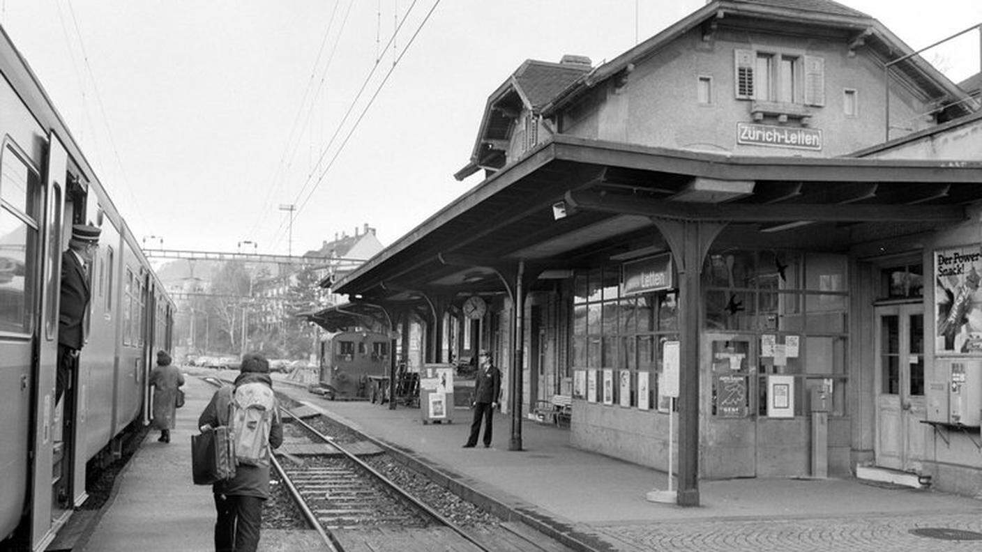 8 La vecchia Stazione del Letten ancora in funzione.jpg