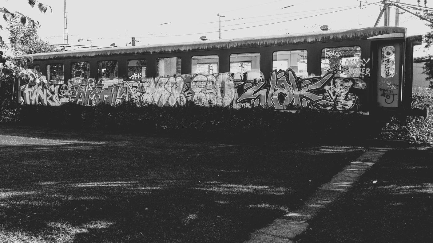 4 Graffiti.jpg